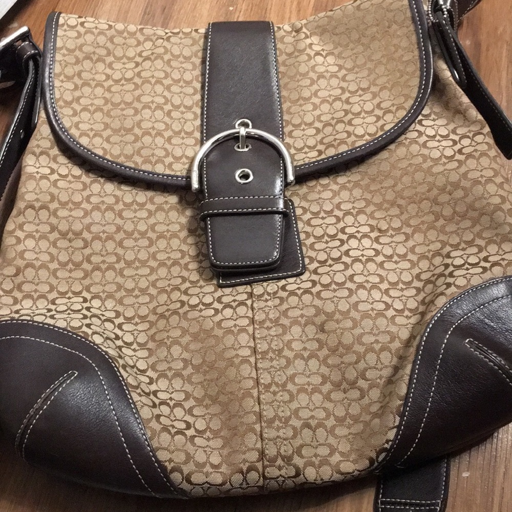 Authentic vintage Coach Bag Great Condition